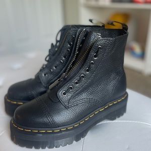 Dr. Martens Sinclair Bootie (women) Size8US